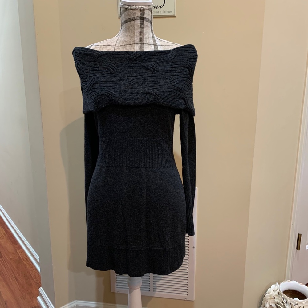 NWT OFF THE SHOULDER CACHE SWEATER